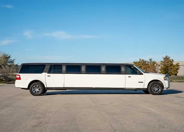14 Passenger Expedition gallery image 1 for limousine service in Georgetown, ON